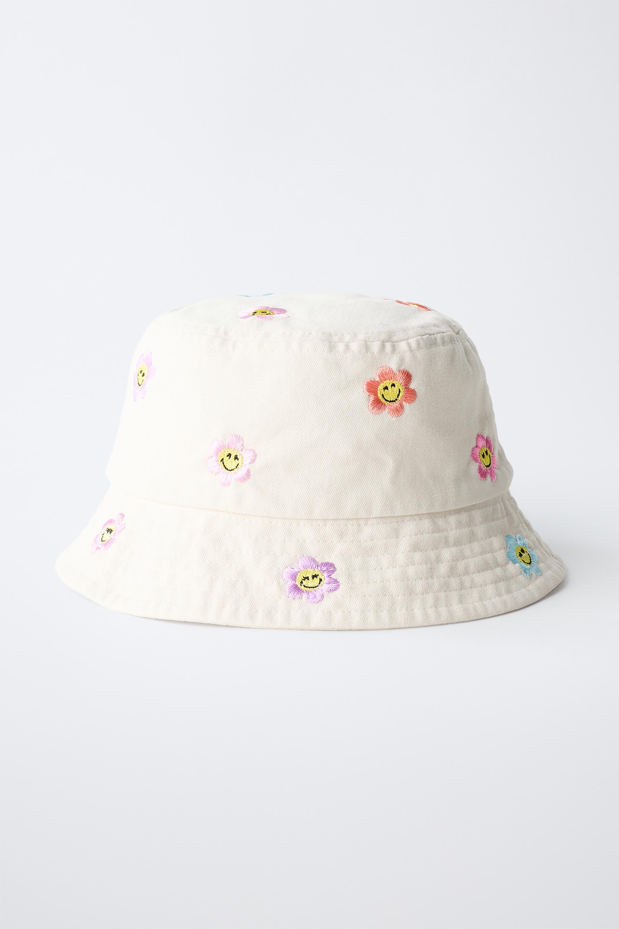 SMILEYWORLD ® EMBROIDERED FLOWER BUCKET HAT
