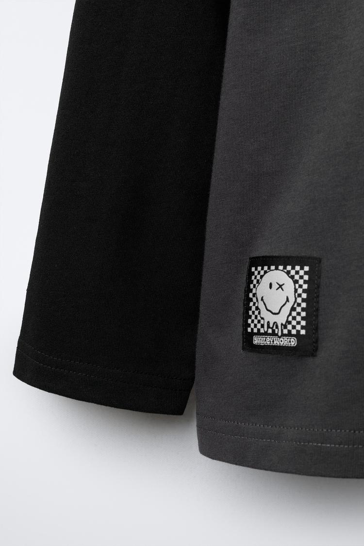 DOUBLE SLEEVE SMILEYWORLD ® T-SHIRT