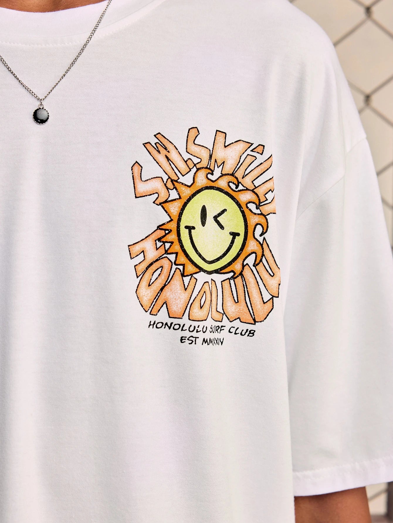 ROMWE MEN S.W.Smiley X ROMWE 2026 Summer New Men's T-Shirt IP Style Fashion Casual Graphic Print Unisex Couple Streetwear Short Sleeve Crew Neck Top