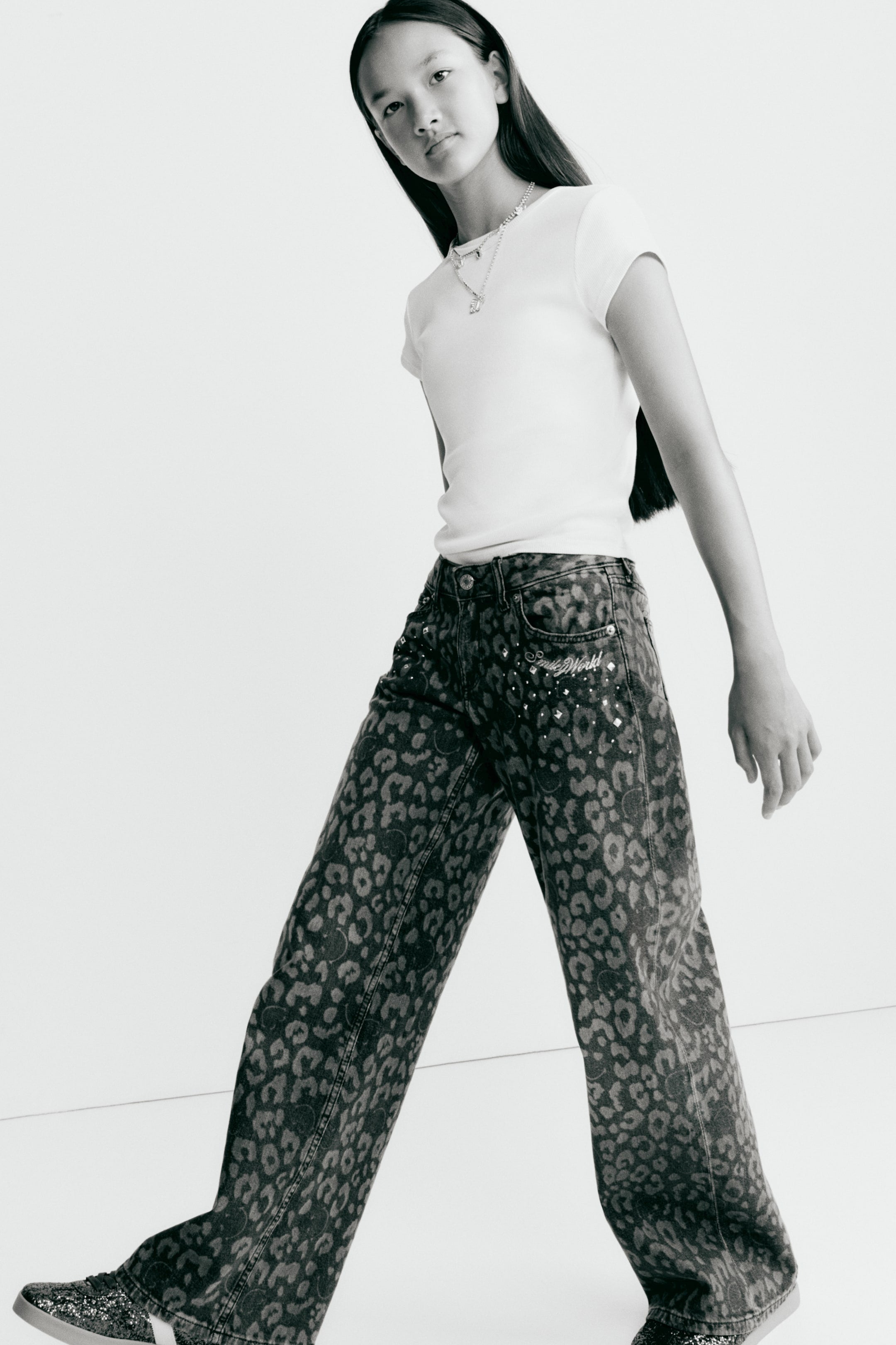 Wide Leg Low Jeans