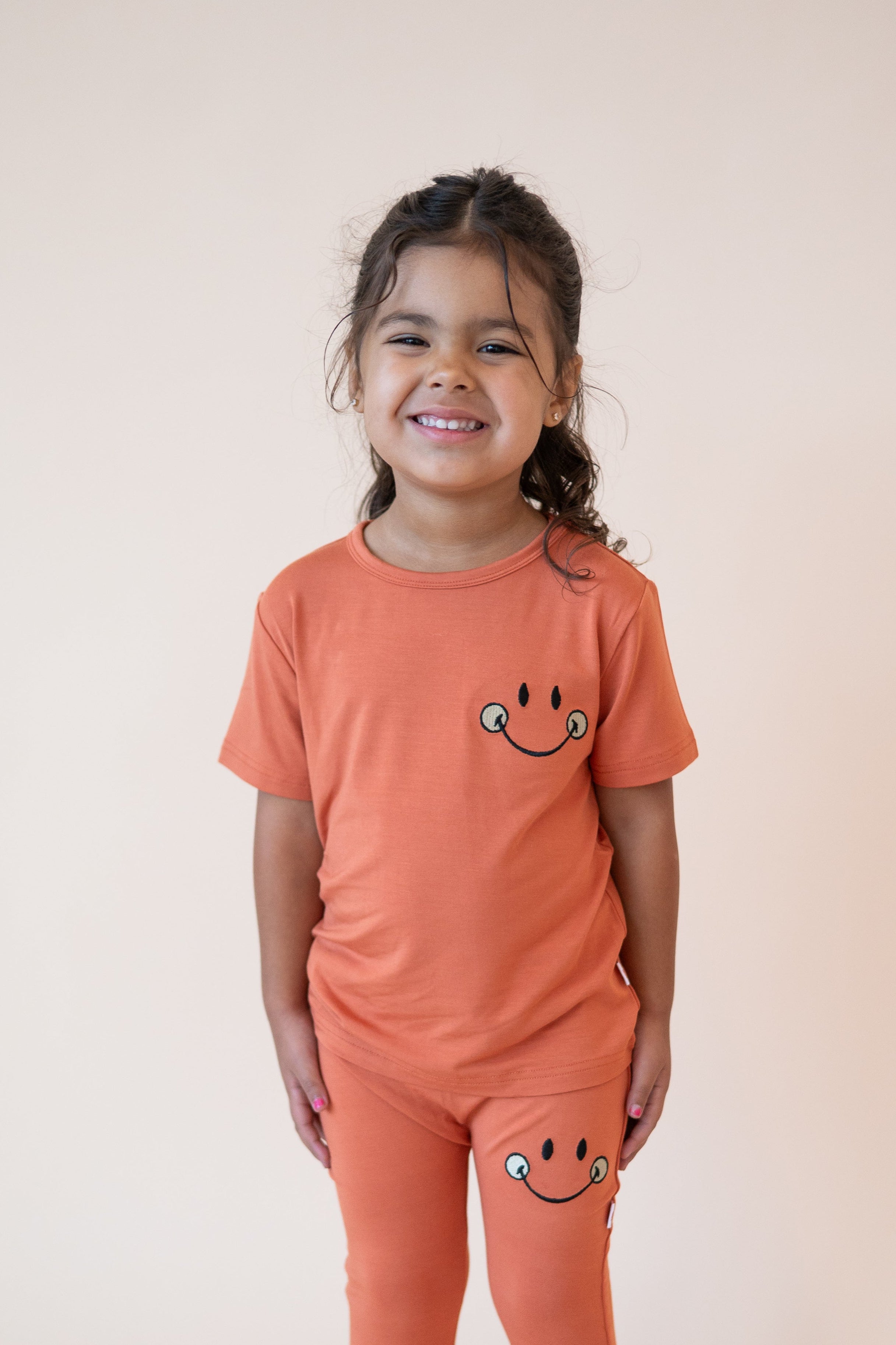T-shirt - Mini Smiley® Happy Rust - Luxe Bamboo