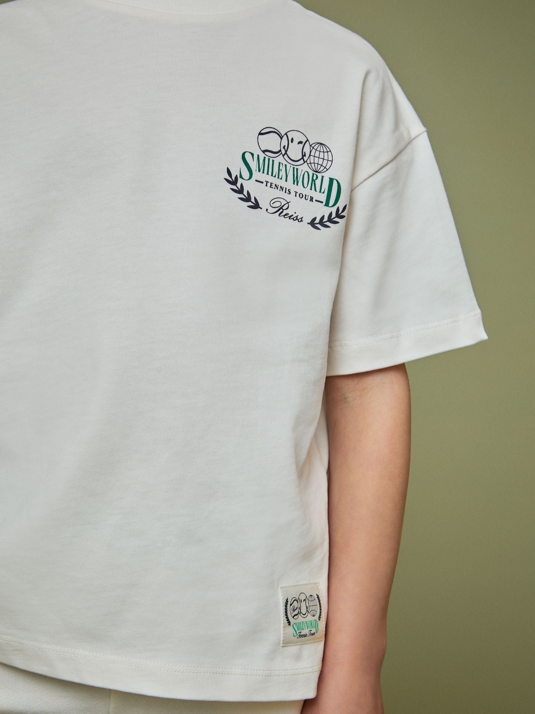 SmileyWorld | Reiss Oversize T-Shirt in White