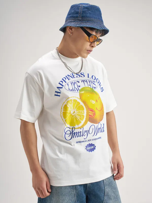 Highlander Men White SmileyWorld® Printed Round Neck T-Shirt