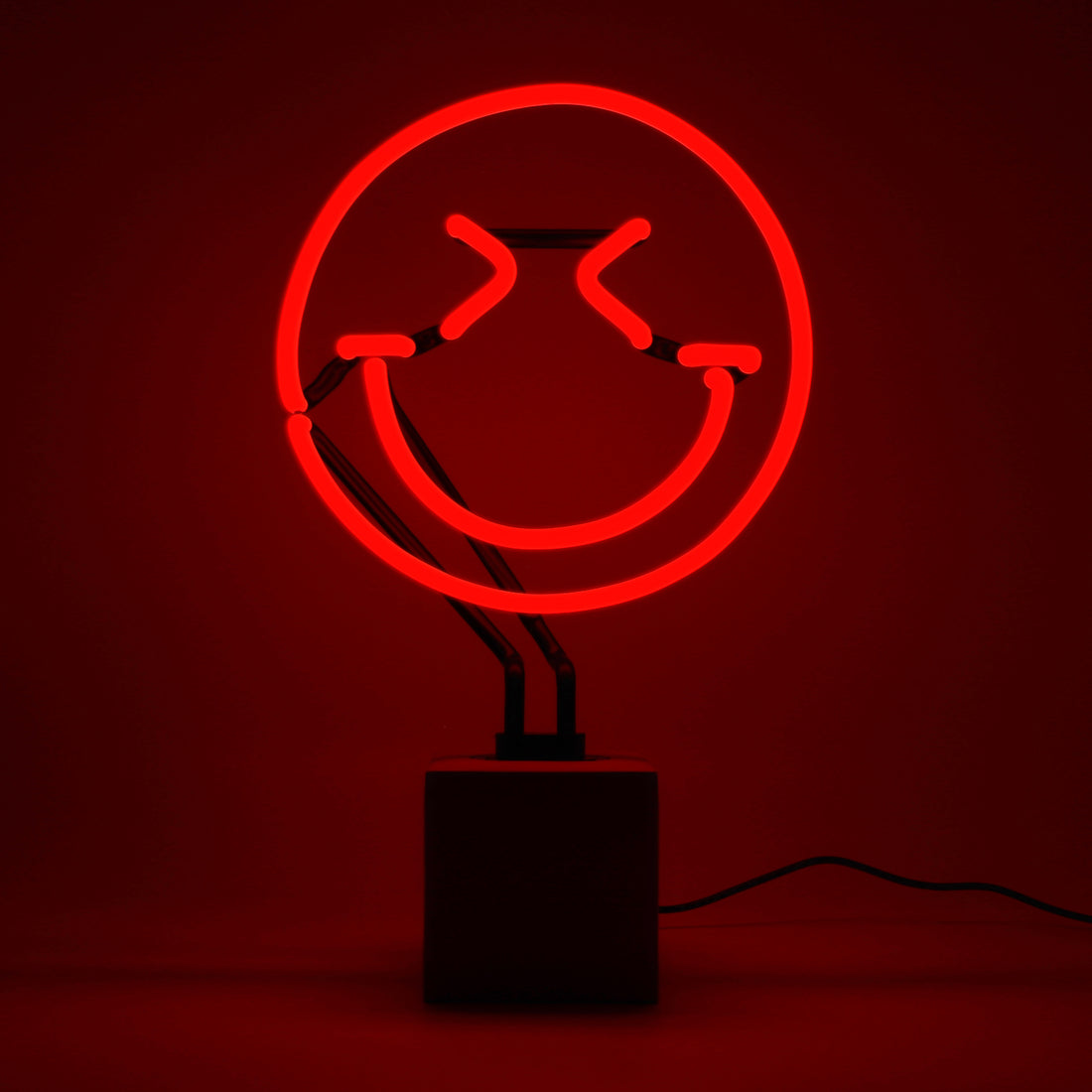 Giggle Red: S.W.Smiley Concrete Base Glass Neon
