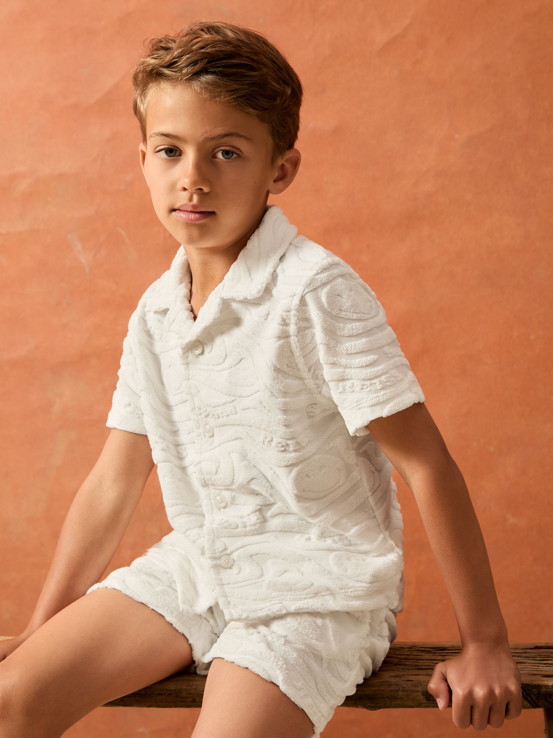 SmileyWorld | Reiss Wave Texture Shirt in White