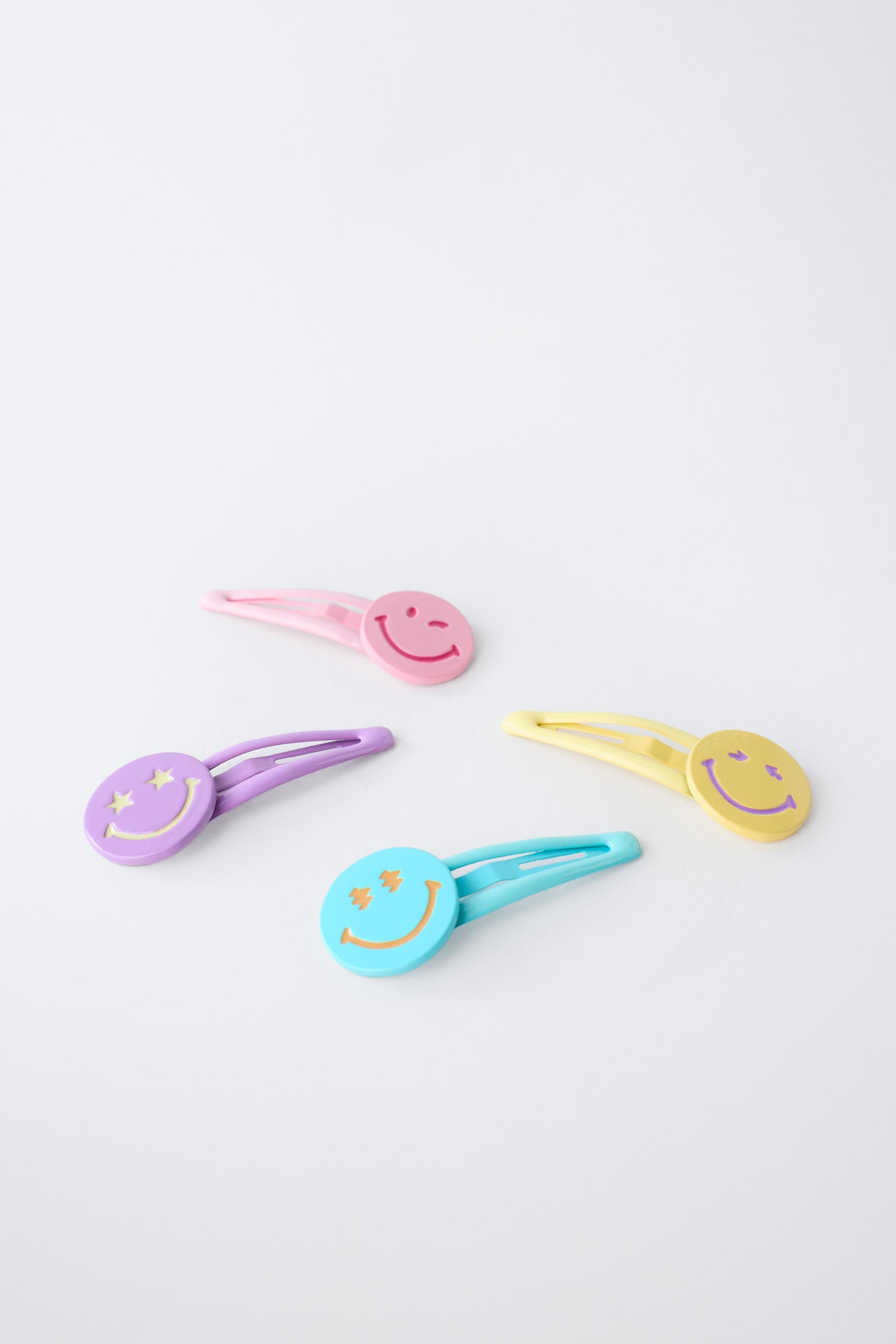 ❤️smileさま❤️2️⃣ Zara x SmileyWorld Collection – Smiley World