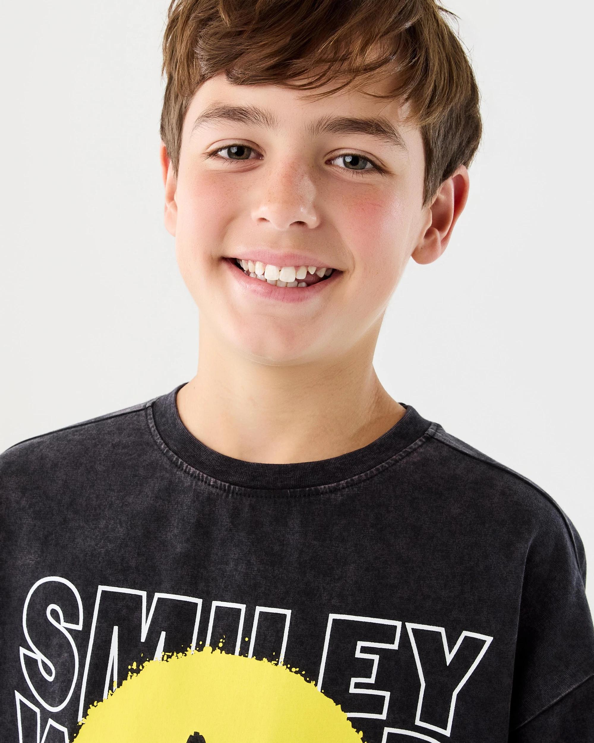 SmileyWorld® License T-shirt