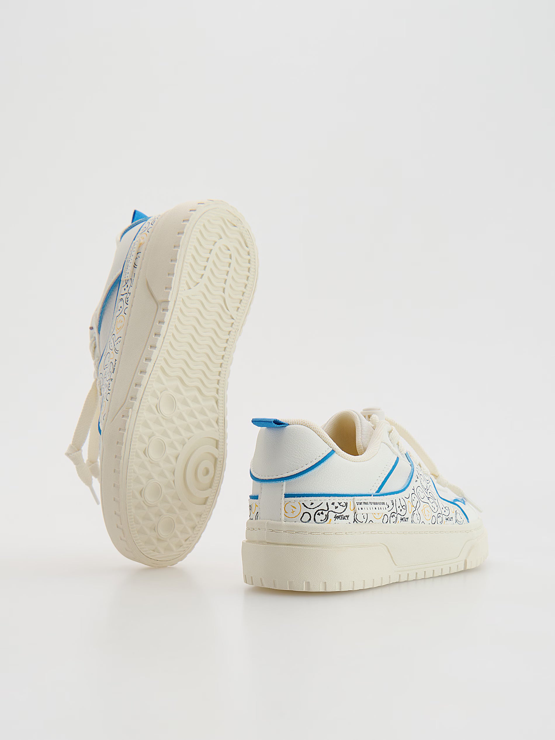 SmileyWorld® shoes