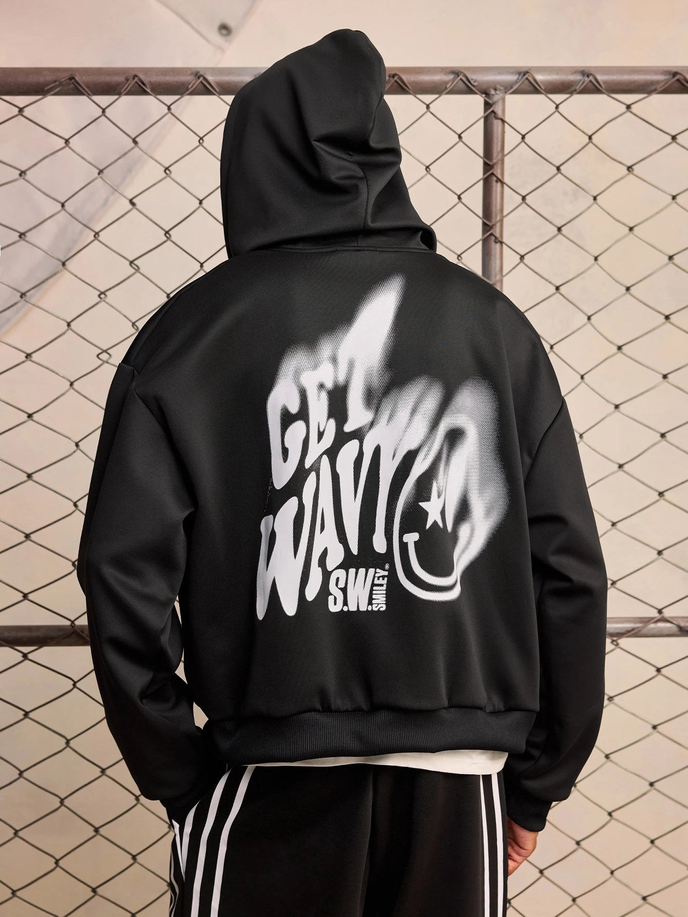 ROMWE MEN S.W.Smiley X ROMWE Men's Smiling Face & Letter Print Long Sleeve Zip-Up Hooded Sweatshirt