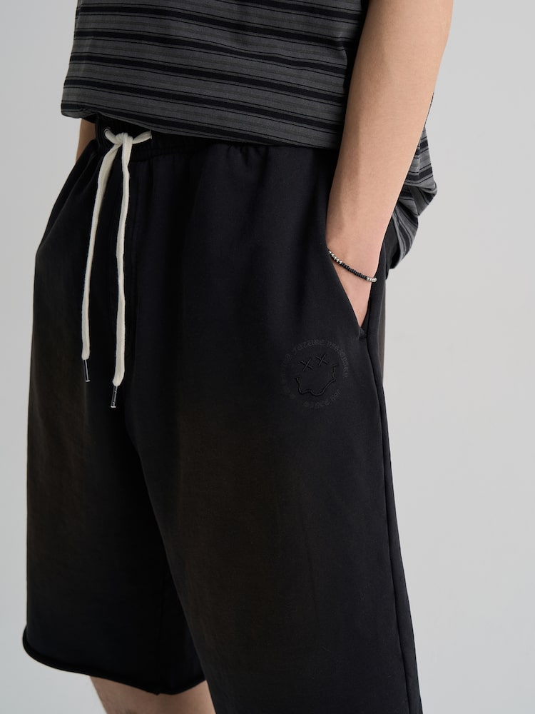 S.W.Smiley Dyed Bermuda Fit Sweatpants - Black