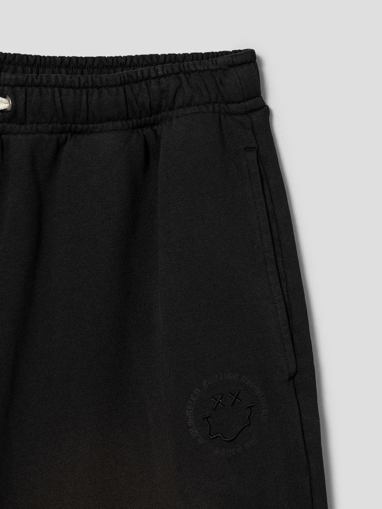 S.W.Smiley Dyed Bermuda Fit Sweatpants - Black