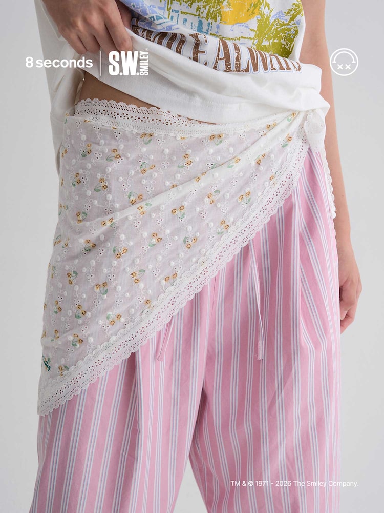 S.W.SMILEY® Flower Scarf - White