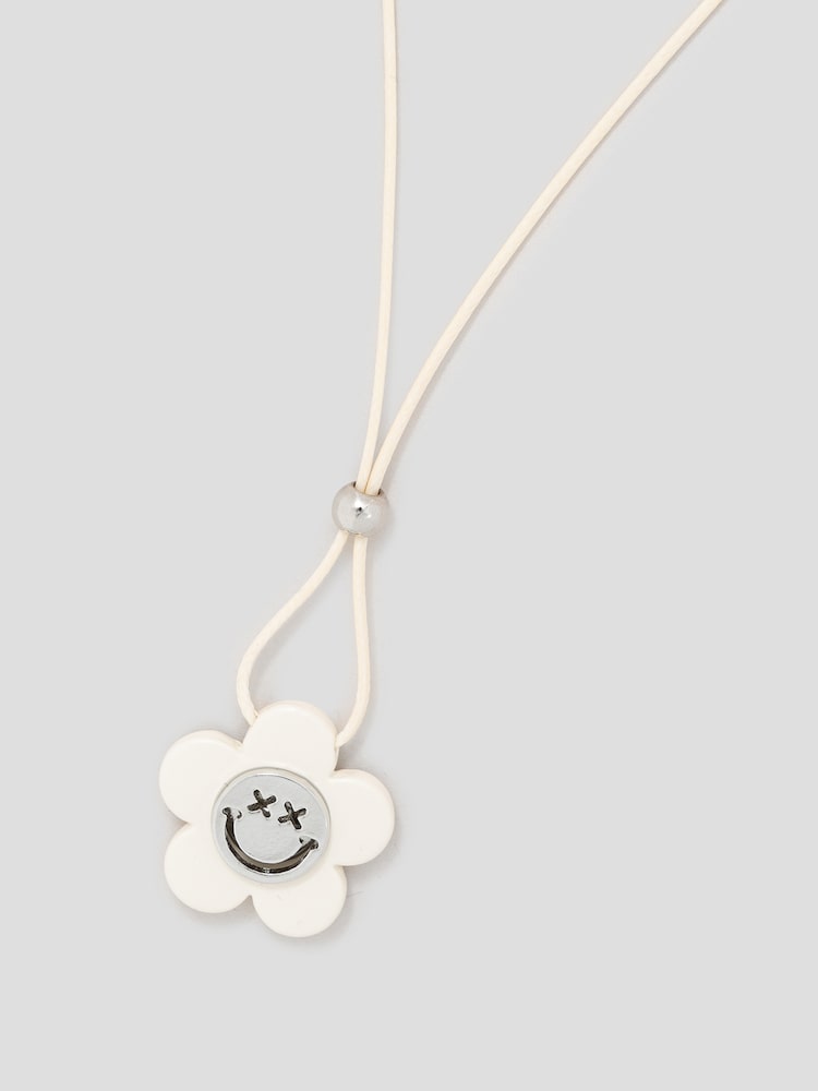 S.W.SMILEY® Flower Smiley Necklace - White