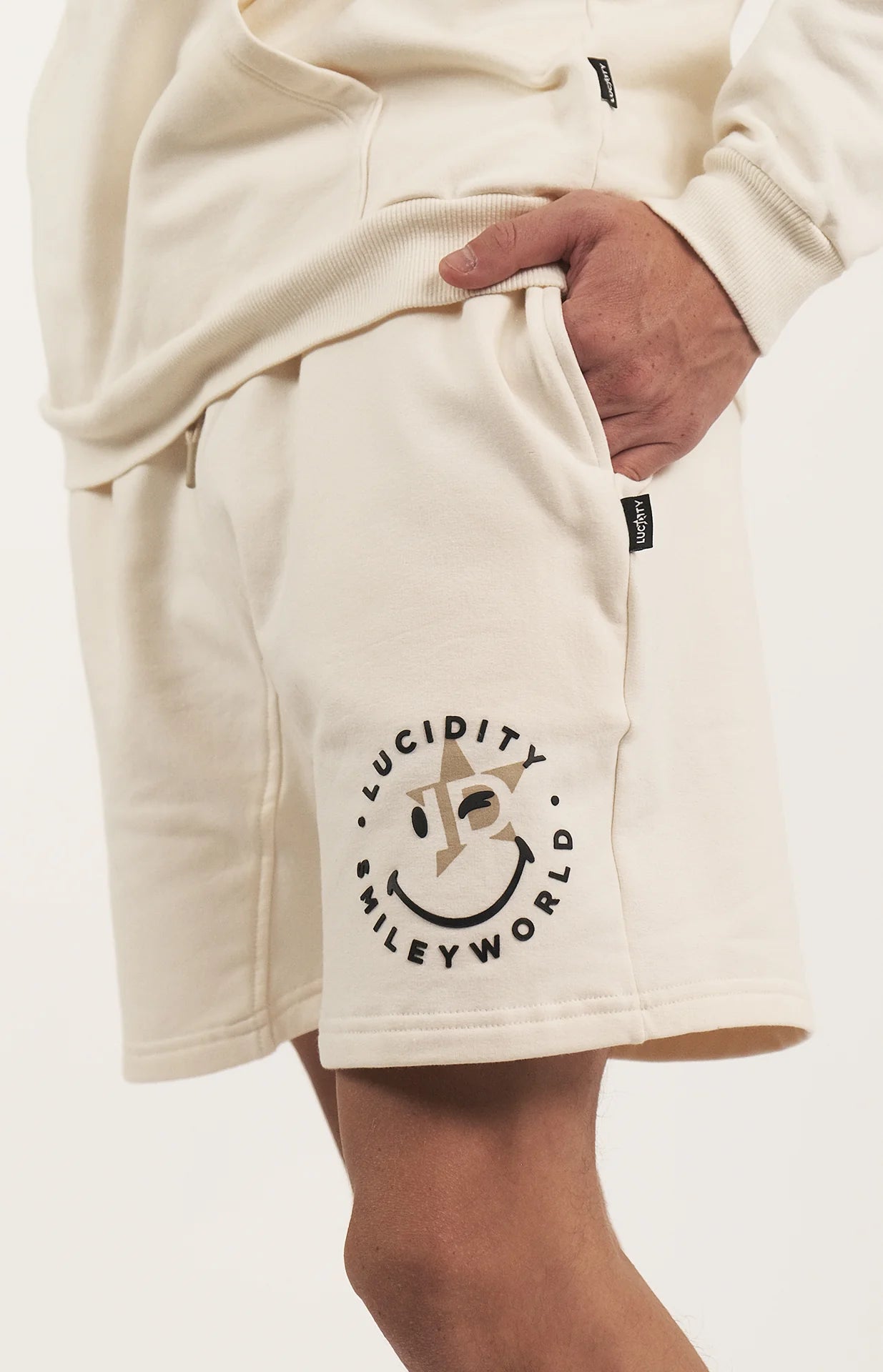 Lucidity & SmileyWorld® Men Short