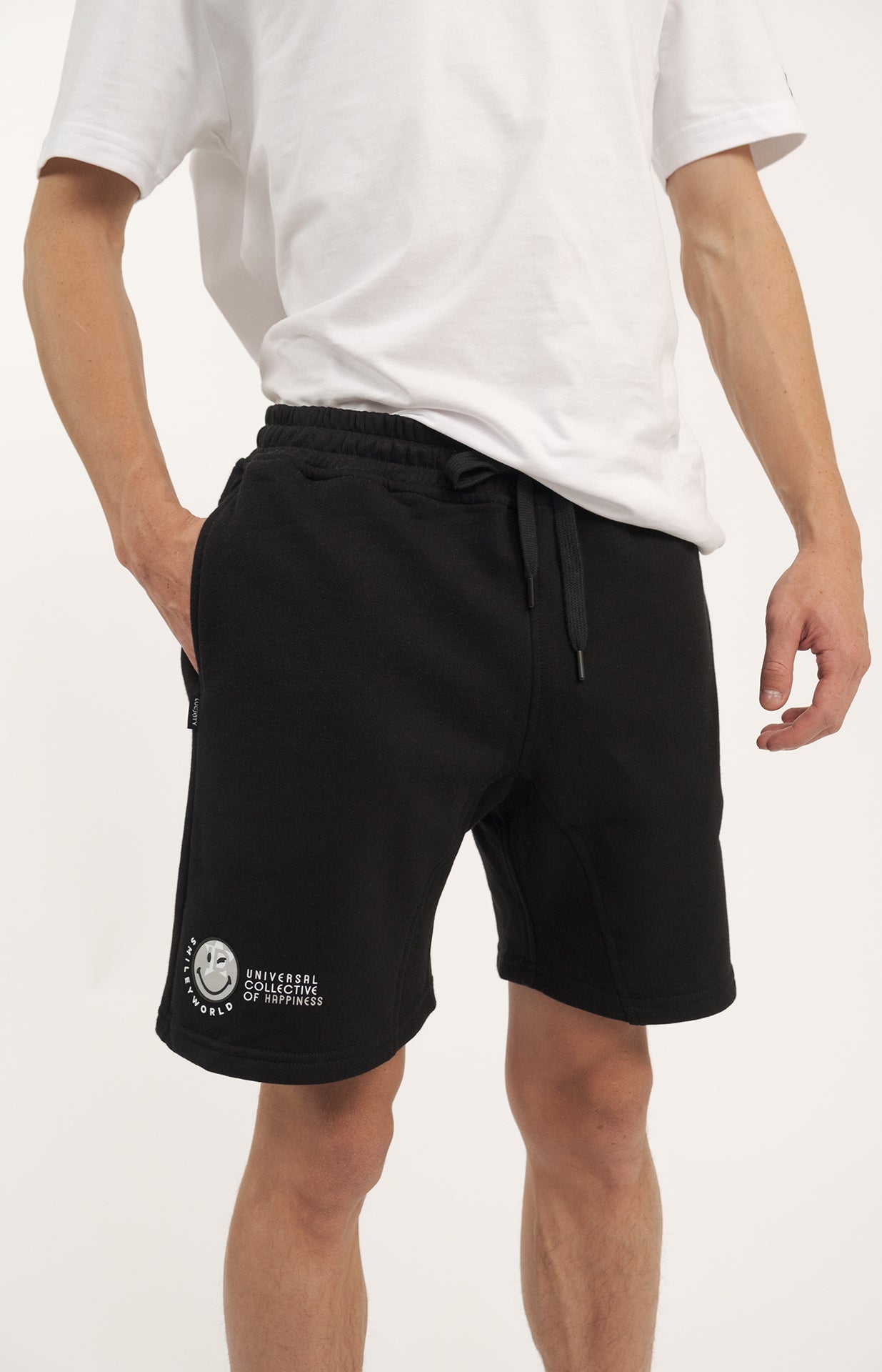 Collective of Happiness SmileyWorld® Short