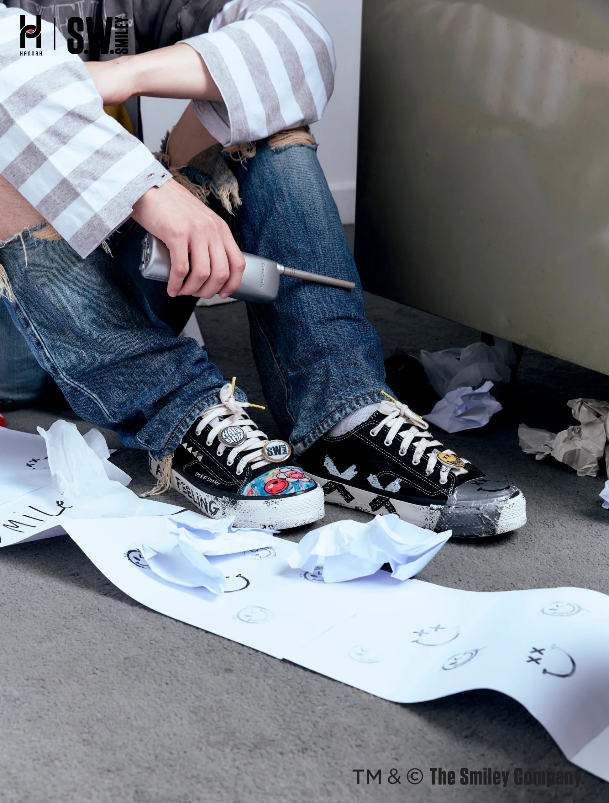 Sneakers: “HANNAH x S.W.SMILEY Custom-Built Raw Edition”