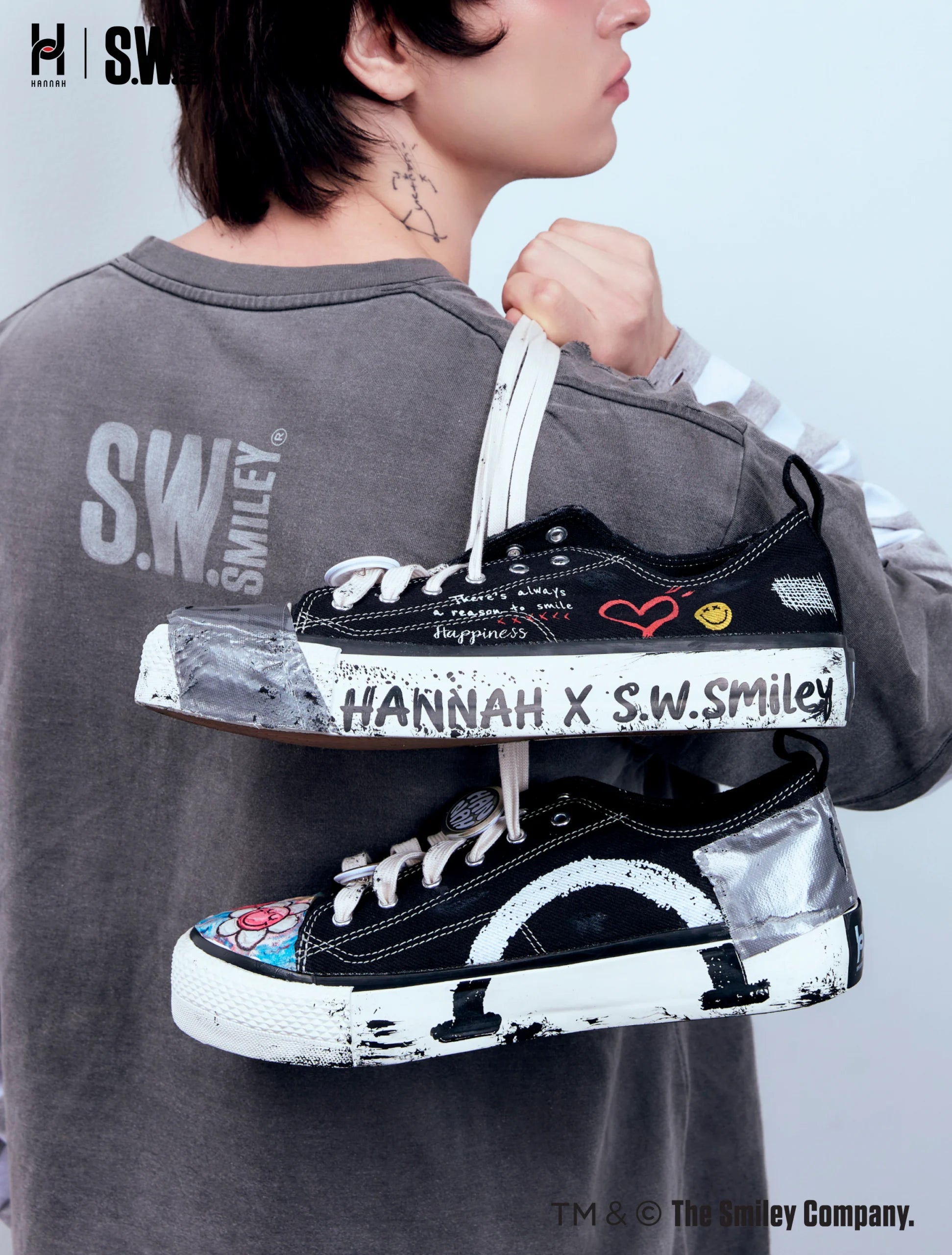 Sneakers: “HANNAH x S.W.SMILEY Custom-Built Raw Edition”