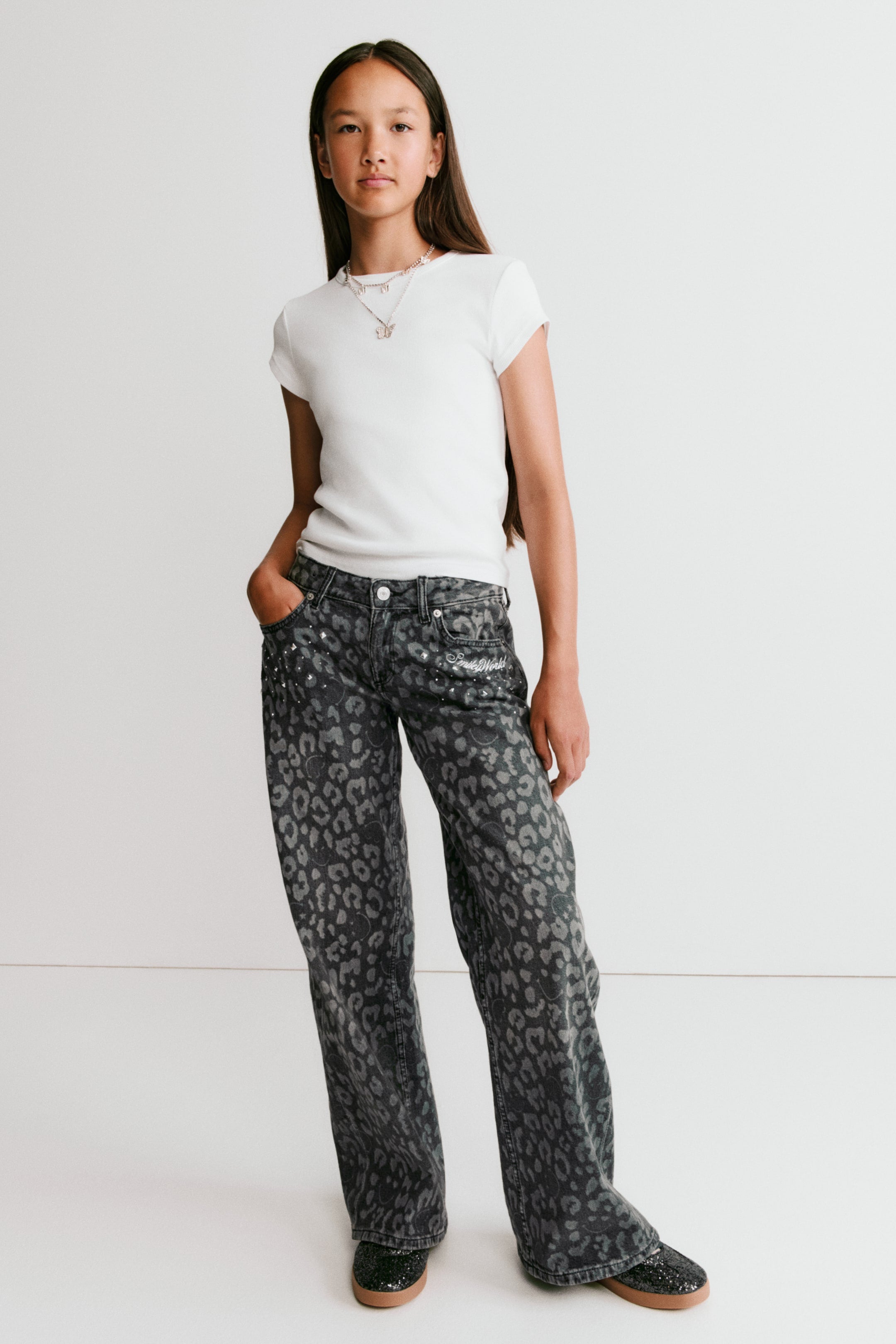 Wide Leg Low Jeans
