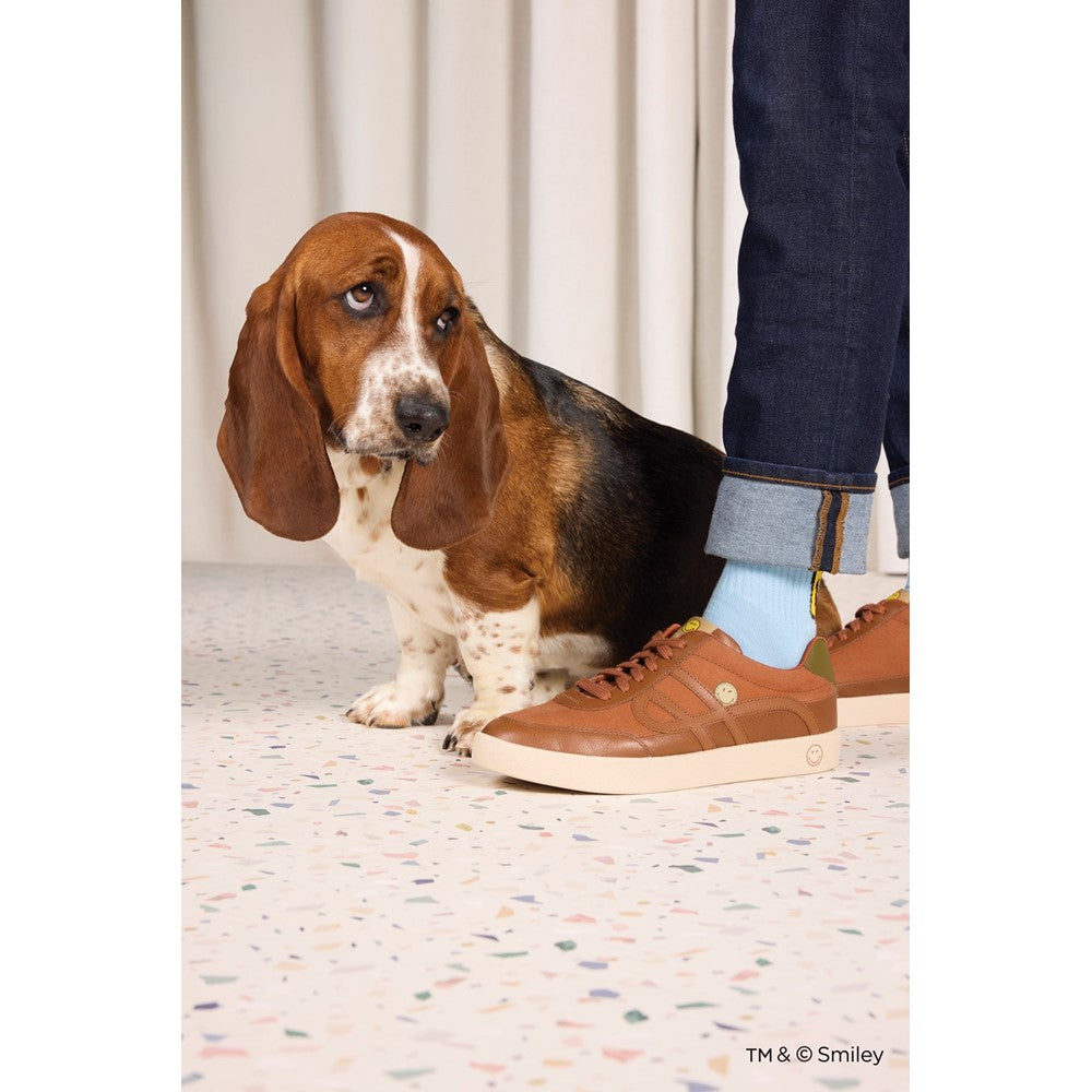 Tan SmileyWorld® Charlie Trainers