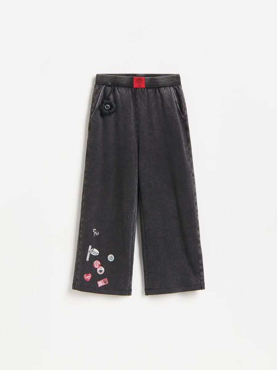 SmileyWorld® sweatpants