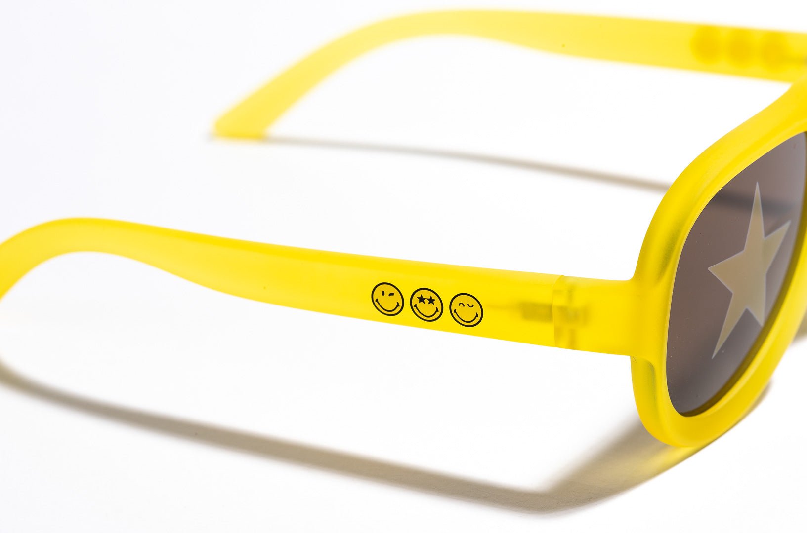 SmileyWorld Teen Sunglasses Aviator Sunlight Yellow